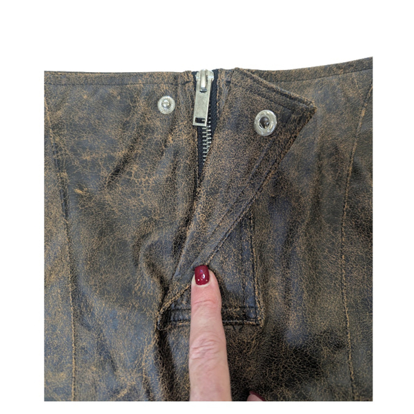 Edgy Distressed Mini Skirt | Akira Faux Leather Grunge Y2K Streetwear M - Picture 3 of 9